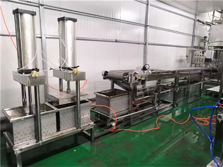 六米豆腐皮機